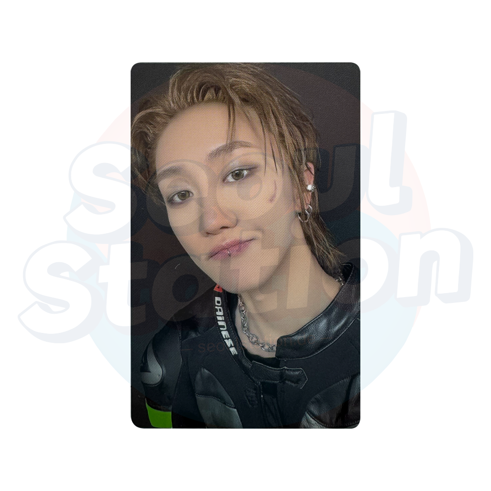 SEVENTEEN - HAPPY BURSTDAY - WEVERSE Lucky Draw Event Photo Card the8
