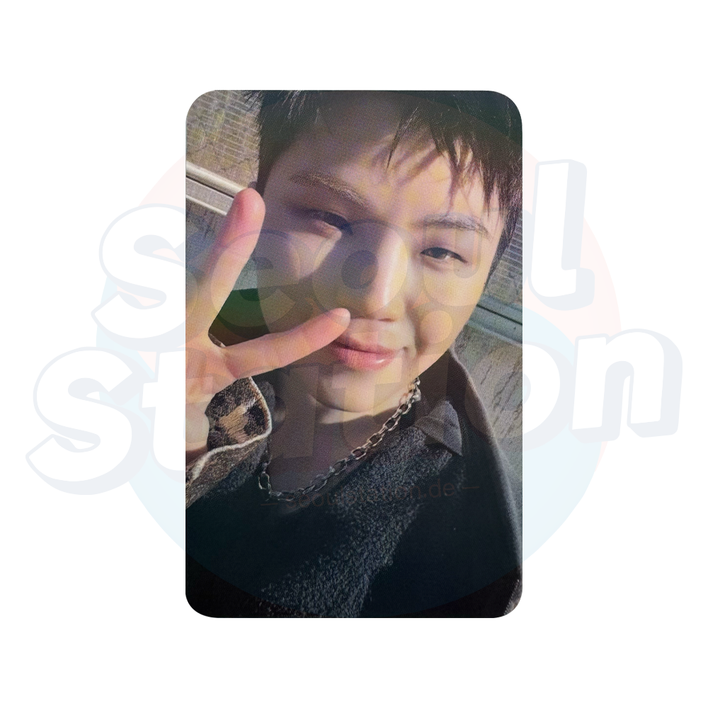 SEVENTEEN - HAPPY BURSTDAY - DAREDEVIL Ver. - FANPLEE Holo Photo Card  woozi