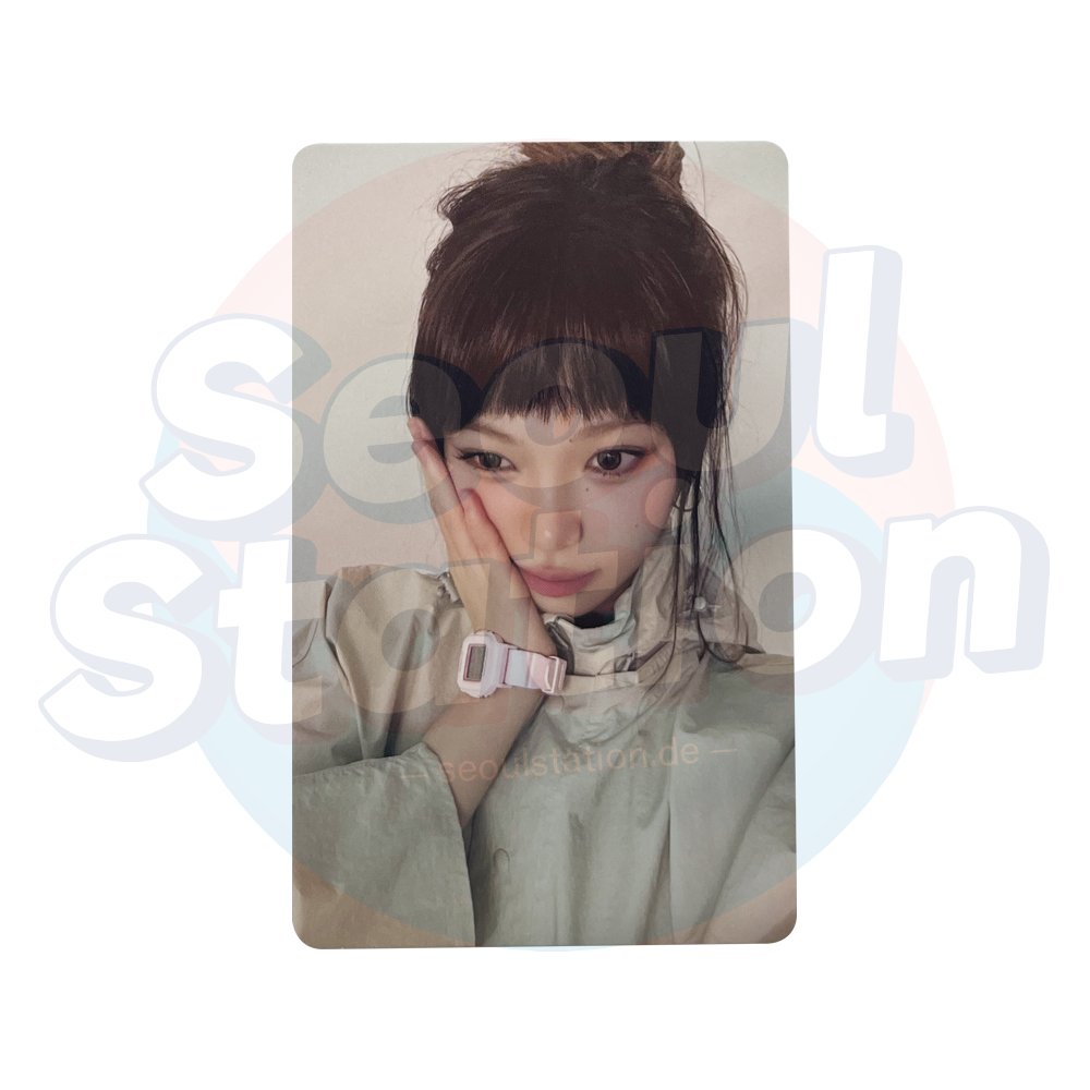LE SSERAFIM - 2nd Studio Album pt.1 'PUREFLOW' - WEVERSE POB Ver. B Photocard - Chaewon