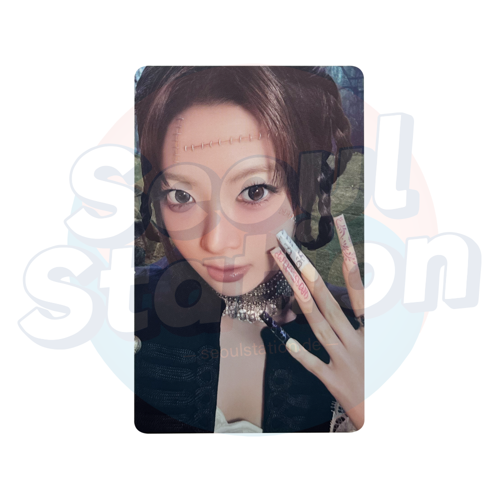 LE SSERAFIM - 2nd Studio Album pt.1 'PUREFLOW' - WEVERSE POB Ver. A Photocard