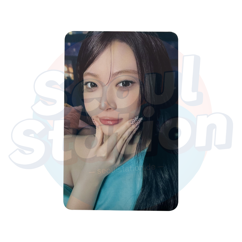 LE SSERAFIM - 2nd Studio Album pt.1 'PUREFLOW' - Compact Ver. Photocard - Eunchae