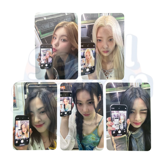 ITZY - KILL MY DOUBT - Aladin Photo Card