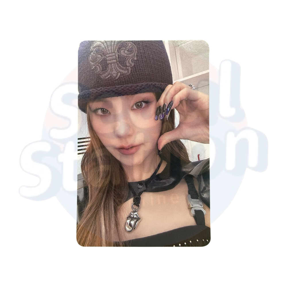 【高価値】 ITZY - KILL MY DOUBT - Soundwave Photo Card – Seoulstation.de アイドル