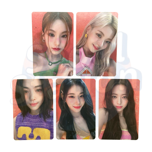 ITZY - KILL MY DOUBT - With Mu U Photo Card