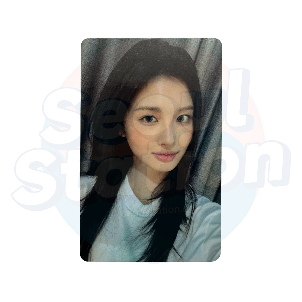 NMIXX - Fe3O4: STICK OUT - Limited Album Ver. - JYP Shop Photo Card sullyoon