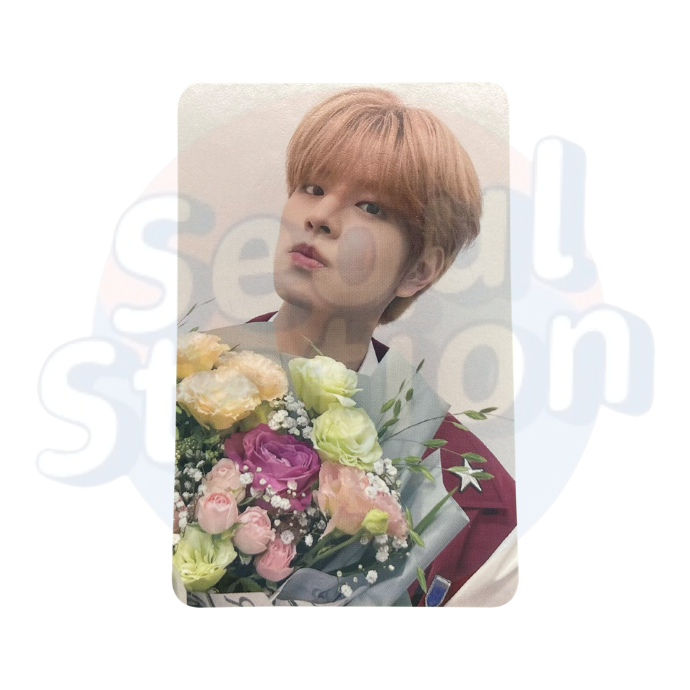 Stray Kids - The 3rd Album '5-STAR' - Soundwave 4th Round Lucky Draw Event Photo Card (Bouquet Ver.) Seungmin
