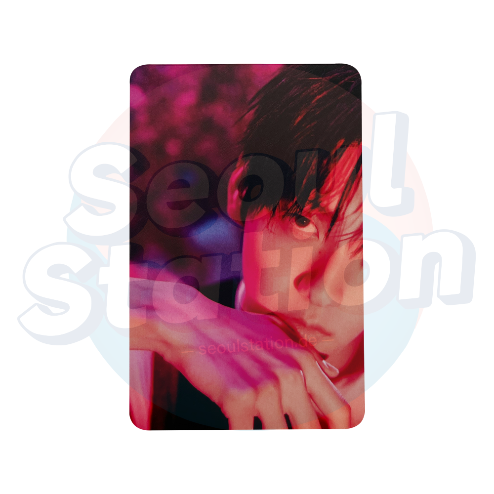 TXT - 7TH YEAR: A MOMENT OF STILLNESS WITH YOU IN THE THORNS - APPLE MUSIC Anxiety Ver. Photocard - SOOBIN