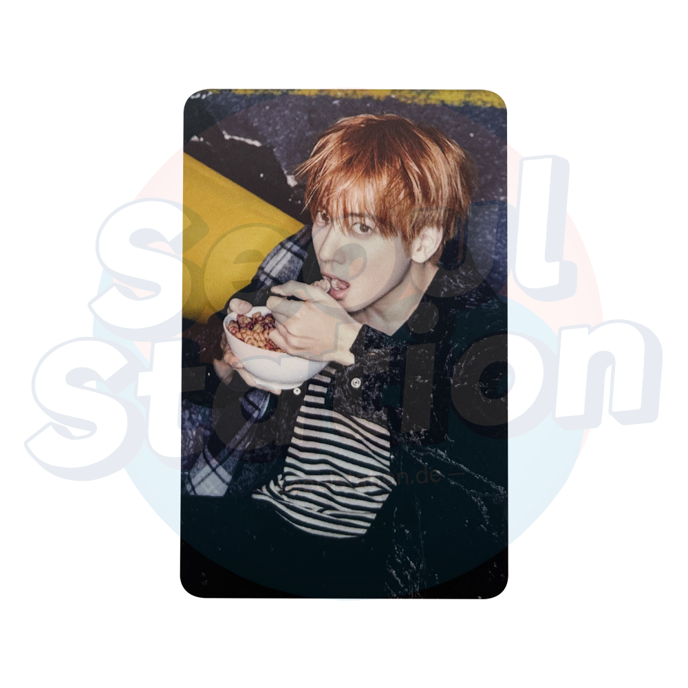 TXT - 7TH YEAR: A MOMENT OF STILLNESS WITH YOU IN THE THORNS - APPLE MUSIC Hunger Ver. Photocard - TAEHYUN