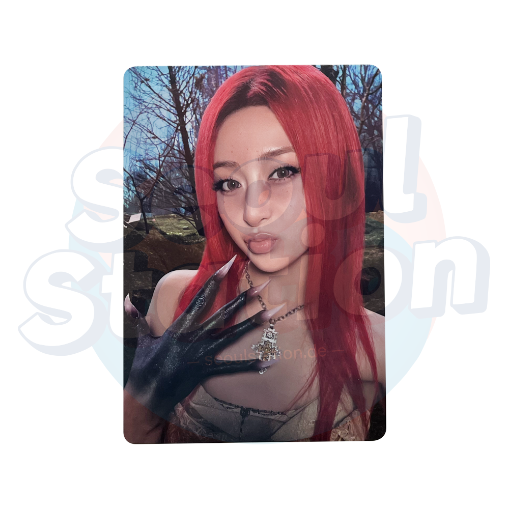 LE SSERAFIM - 2nd Studio Album pt.1 'PUREFLOW' - WEVERSE Standing Photo - Yunjin