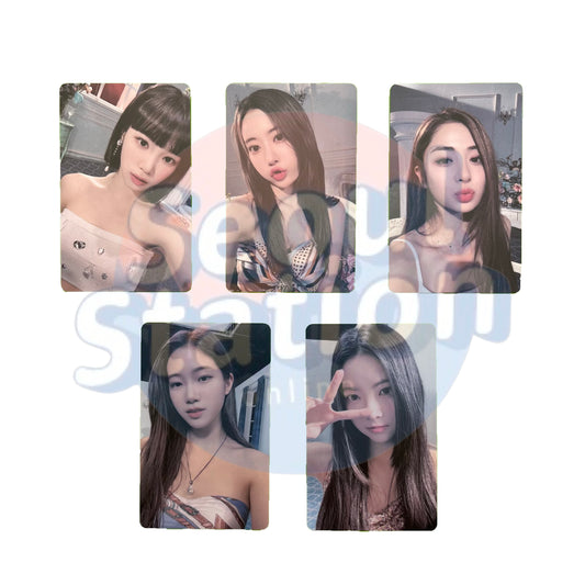 Le Sserafim - Fearless - Powerstation Photo Card