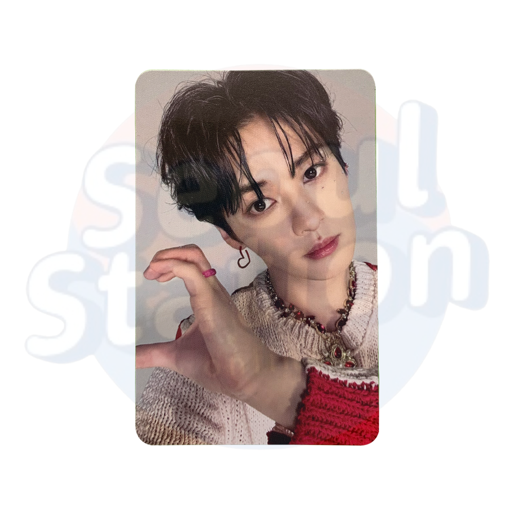 Stray Kids - MAXIDENT - Photo Card - C Ver. (Black Back) lee know