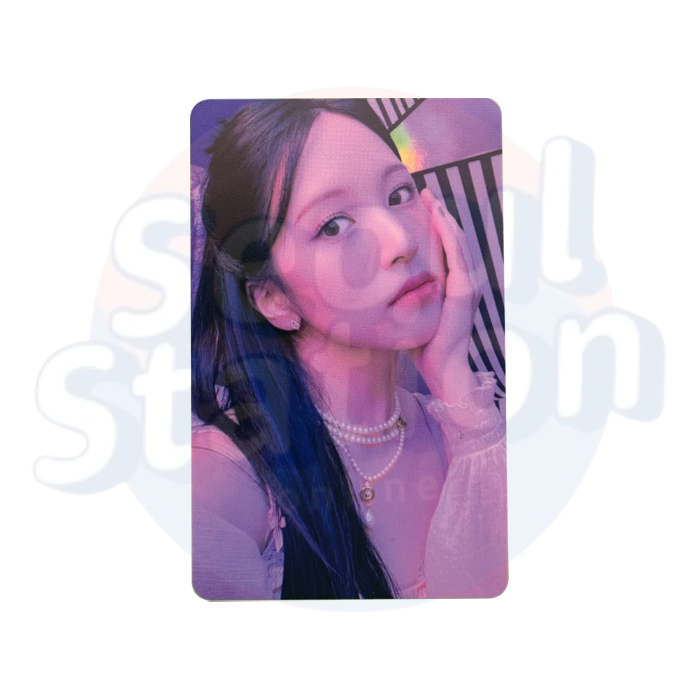 TWICE - BETWEEN 1&2 - Soundwave Lucky Draw Photo Card - Ver. A (Pink back) Mina
