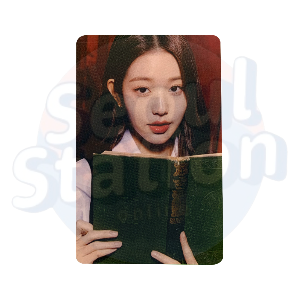 IVE - The Prom Queens (The First Fan Concert) - Official Trading Photo Card - SET 5 (With Books) wonyoung