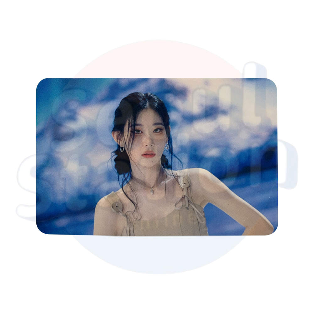 ITZY - CHESHIRE - Aladin Photo Card Chaeryeong