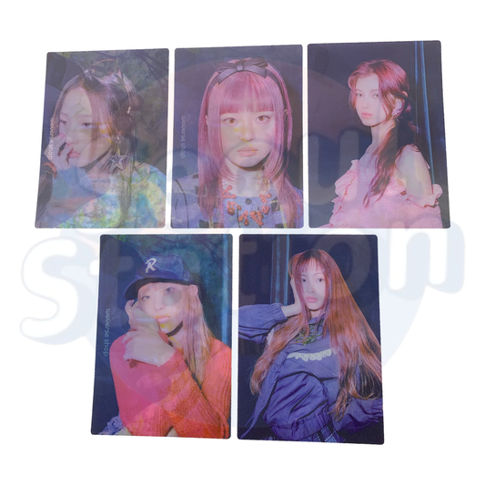 NewJeans - OMG - 1st Single Album - Weverse Lenticular Post Card