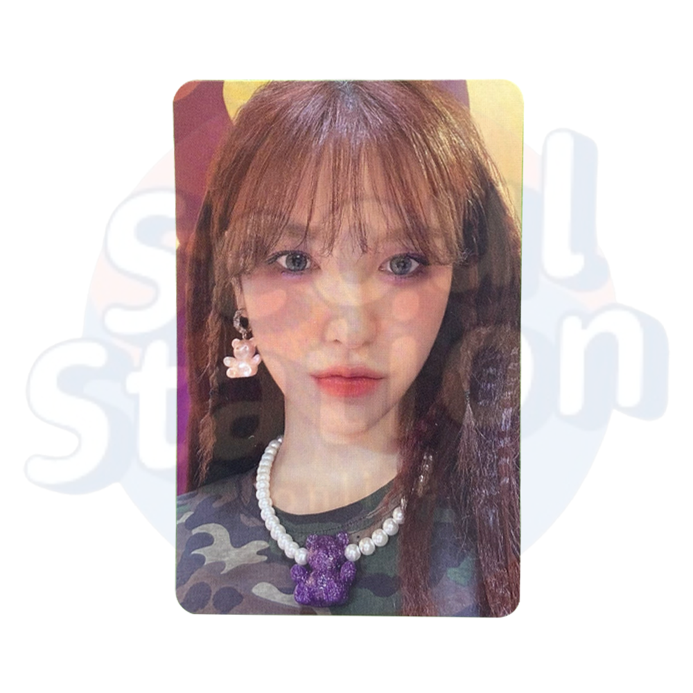 RED VELVET - The ReVe Festival 2022: BIRTHDAY - Selfie Trading Card wendy neutral