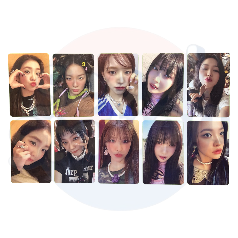 RED VELVET - The ReVe Festival 2022: BIRTHDAY - Selfie Trading Card