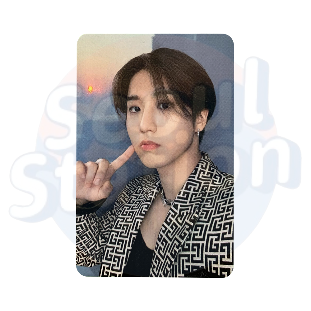 Stray Kids - The Second Photobook: STAY IN STAY in Jeju - JYP Shop Photo Card han poking cheek