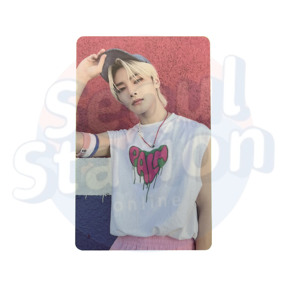 Stray Kids - MAXIDENT - Soundwave 2nd Round Photo Card - PINK CLOTHES Ver. i.n