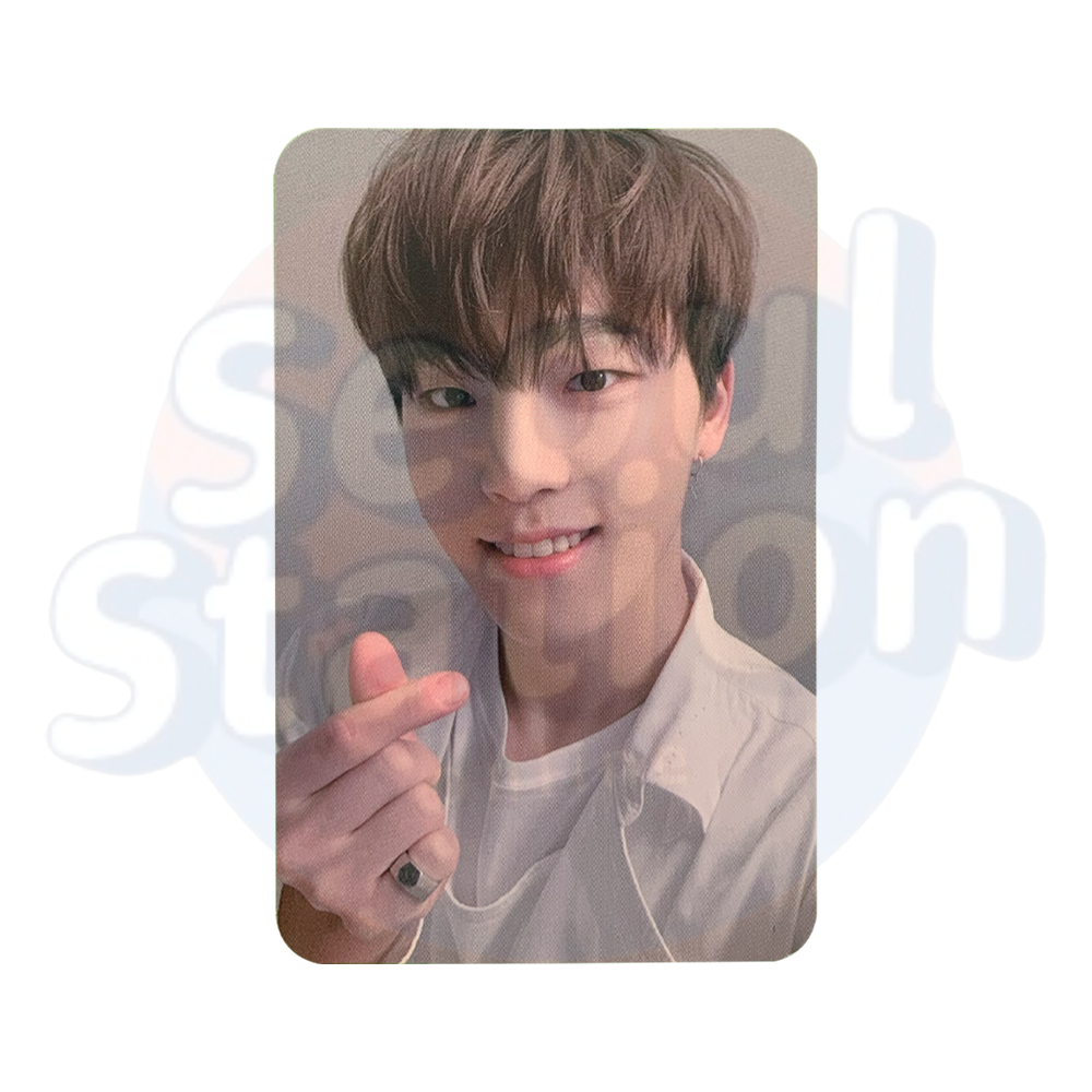 SEVENTEEN - YOU MADE MY DAWN - DAWN Ver. - Photo Card (light back) dino