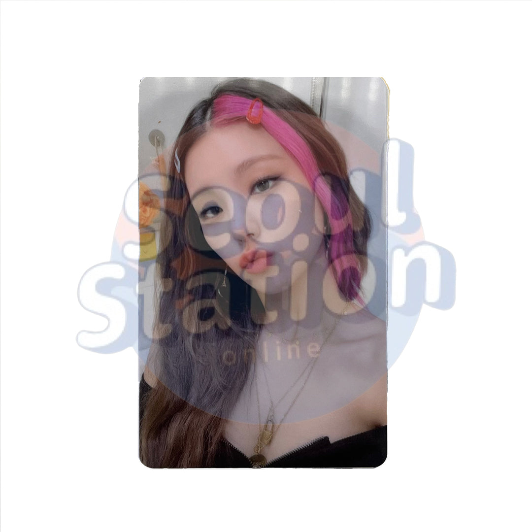 ITZY - Crazy in Love - Withdrama 'Pink' Photo Card - Yeji