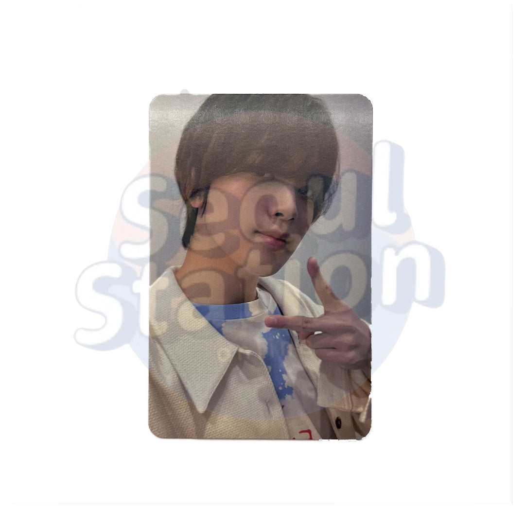 NCT Dream - Glitch Mode (Photobook Ver.) - SMTOWN &STORE - Special Photo Card Haechan