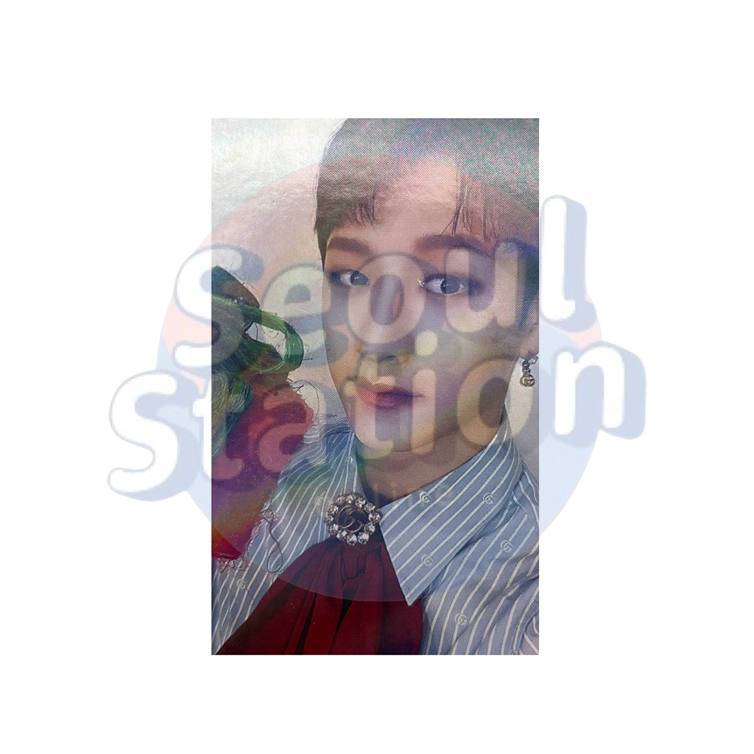 Stray Kids - Christmas EveL - Aladin Hologram Photo Card Bang Chan