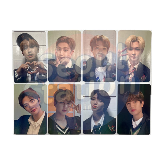 Copy of Stray Kids - Christmas EveL - Synnara Hologram Photo Card