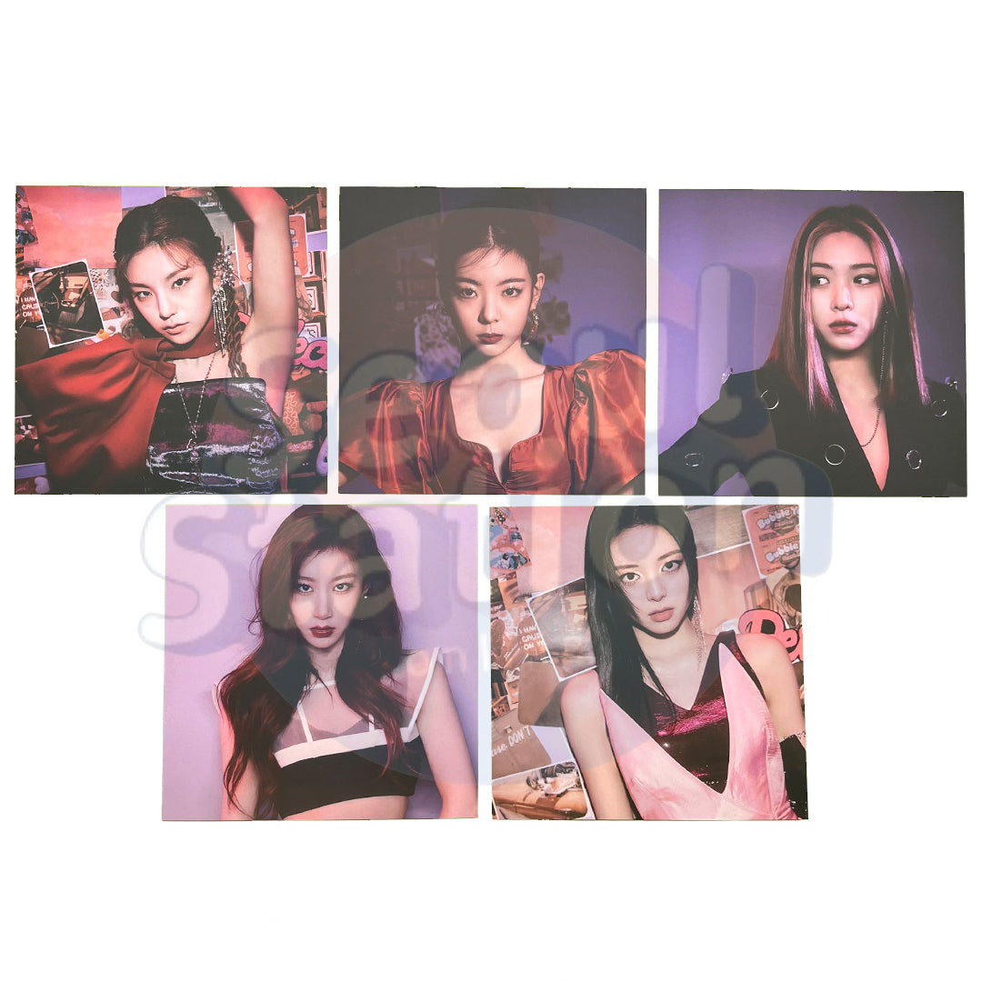 ITZY - GUESS WHO - Square Post Card Set