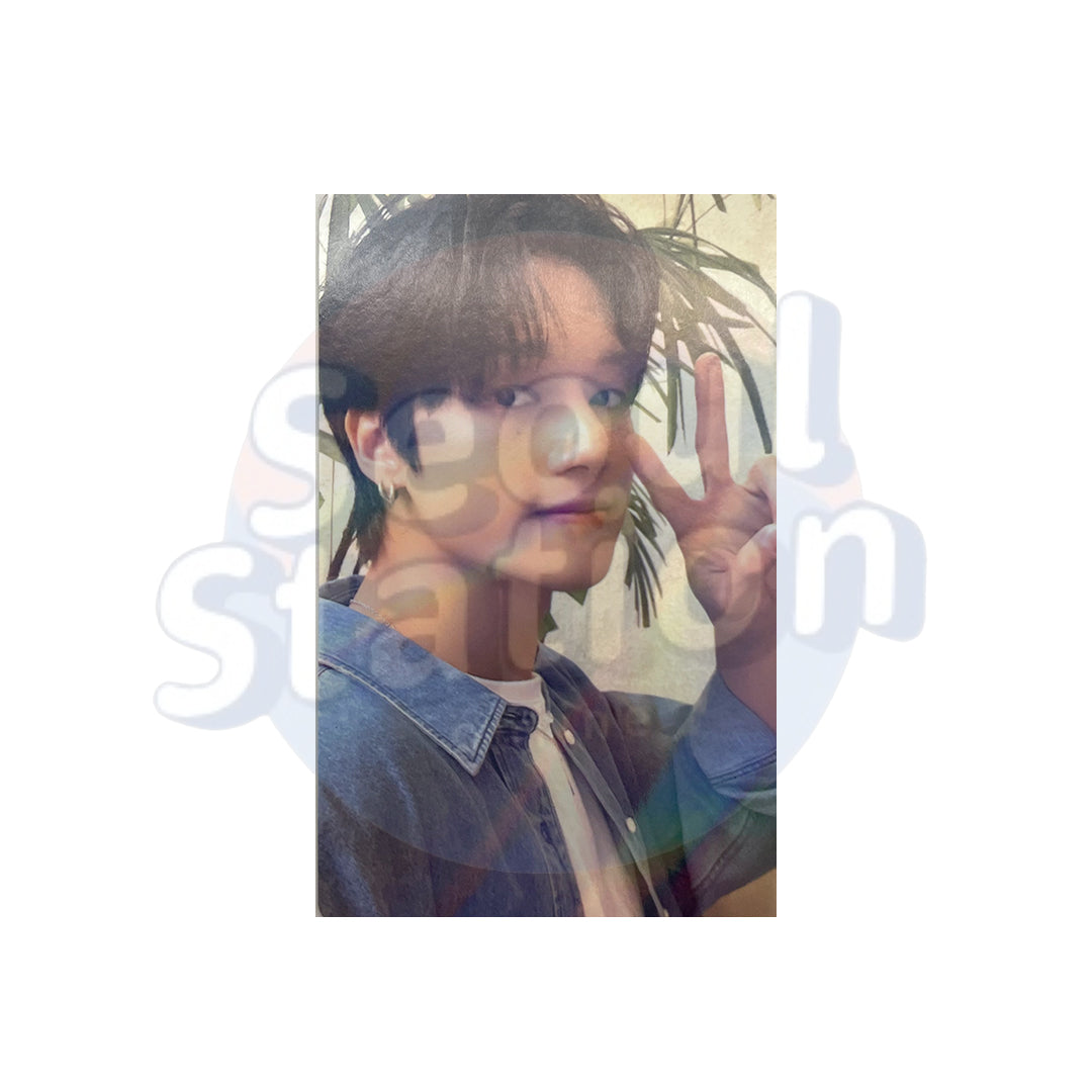 ATEEZ - 1st Photobook - Ode to Youth - Holo Photo Card Wooyoung