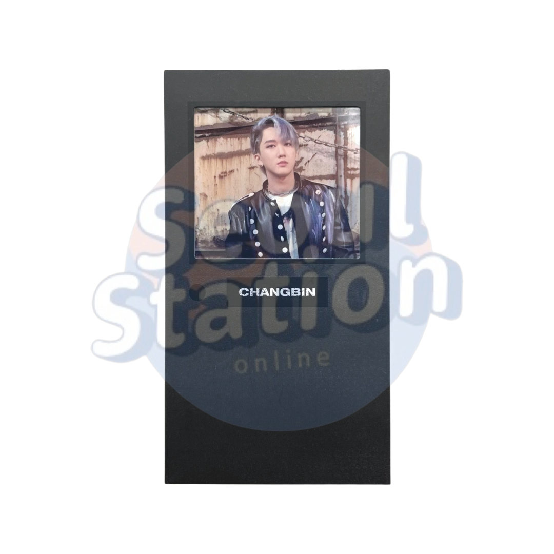 stray_kids_in-life_limited_frame_photocard_changbin